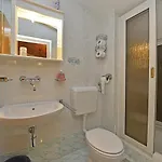 Guest house Sobe Ana Finida