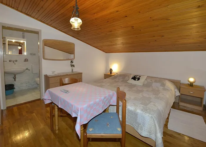 Gæstehus Sobe Ana Finida